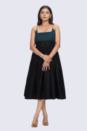 Women Black And Teal Bodice Fitting Dress